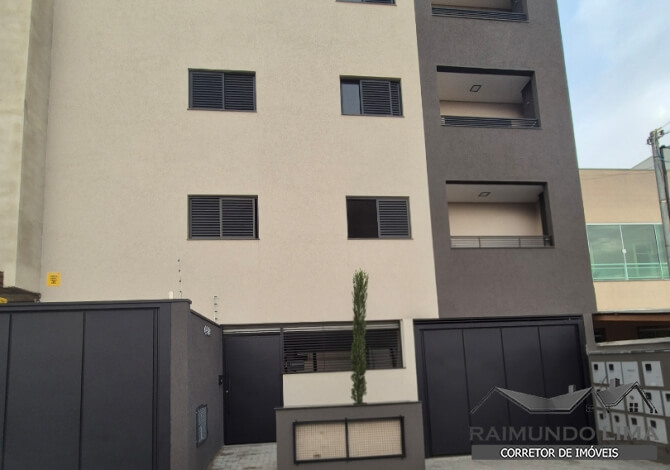 Apto  no Bairro Jardim Aureliano