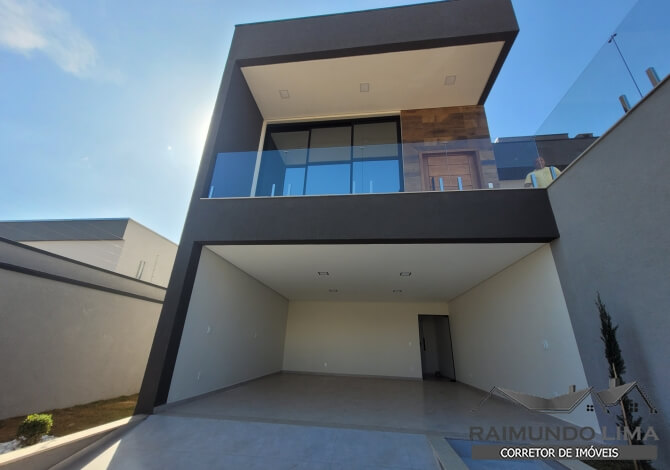 Casa no Bairro Colina de Santa Bárbara 