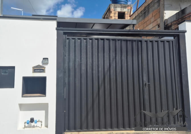 Casa no Bairro Parque Real