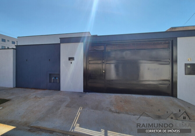 Casa no Bairro Parque Real