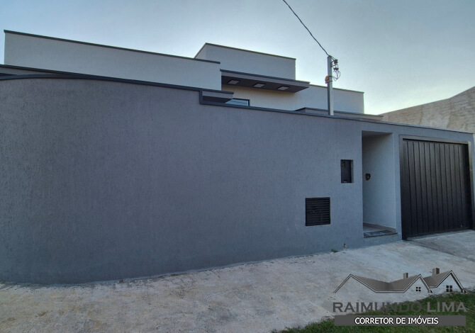 Casa no Bairro Parque Real