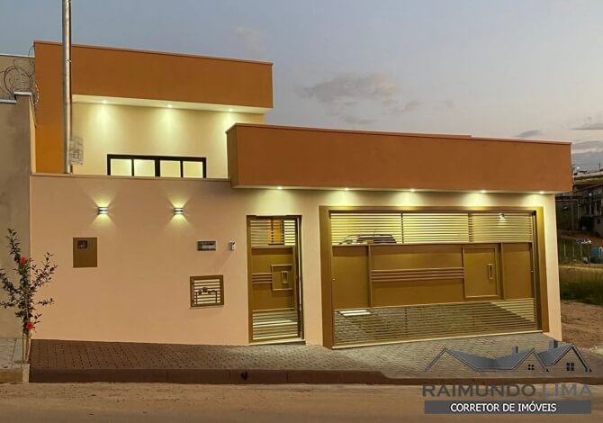 Casa  no Bairro Vale  Santo Antônio 