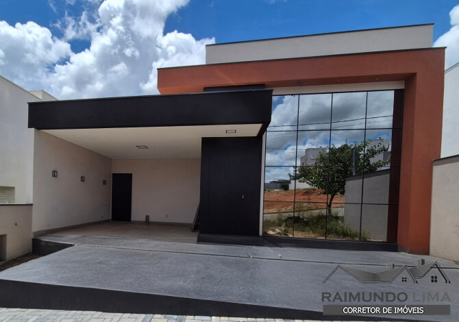 Casa no Condomínio Las Palmas