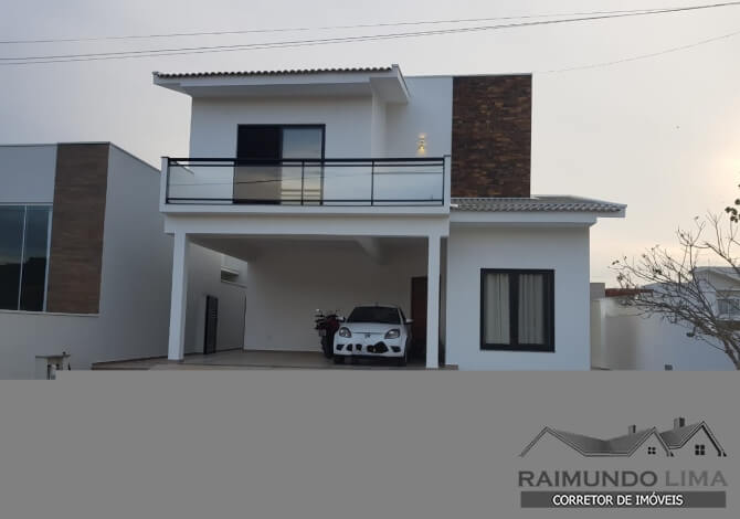 Excelente Casa no Condomínio Bela Villa