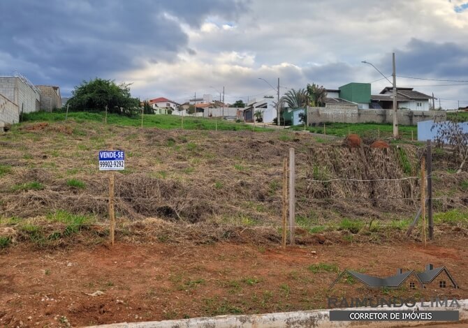 Lote Comercial no Bairro Jardim Floresta