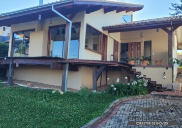 Casa no Condomínio Fechado Gran Royalle